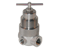 R05 Series stainless steel general purpose pressure regulator, 1/4 NPT, 0.3-8.5 bar, without gauge