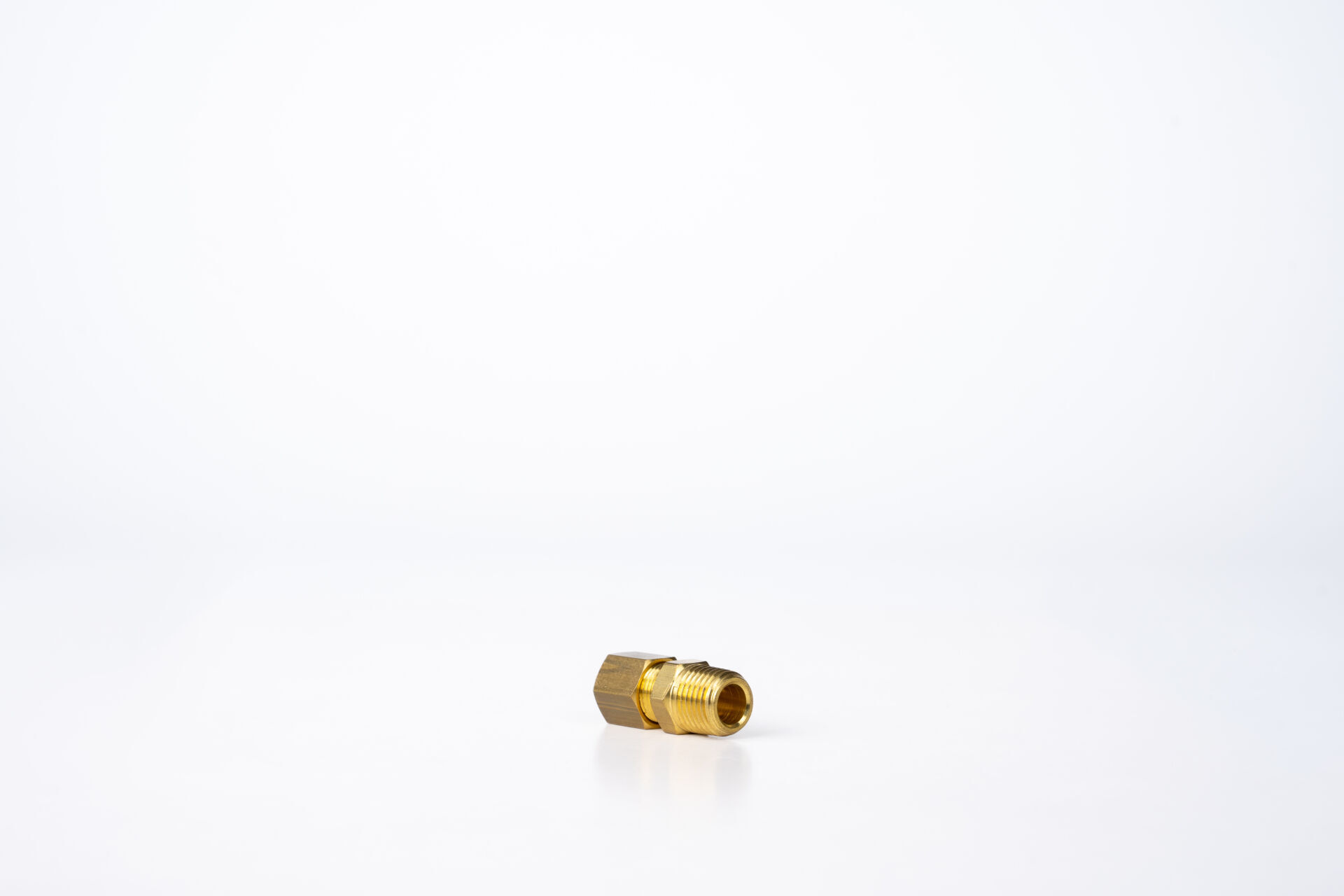 PİRİNÇ METAL DÜZ BAĞLANTI T8-G1/4M